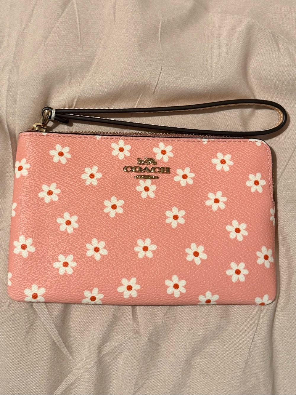 Coach corner zip wristlet floral print gold pink multi CEX39
